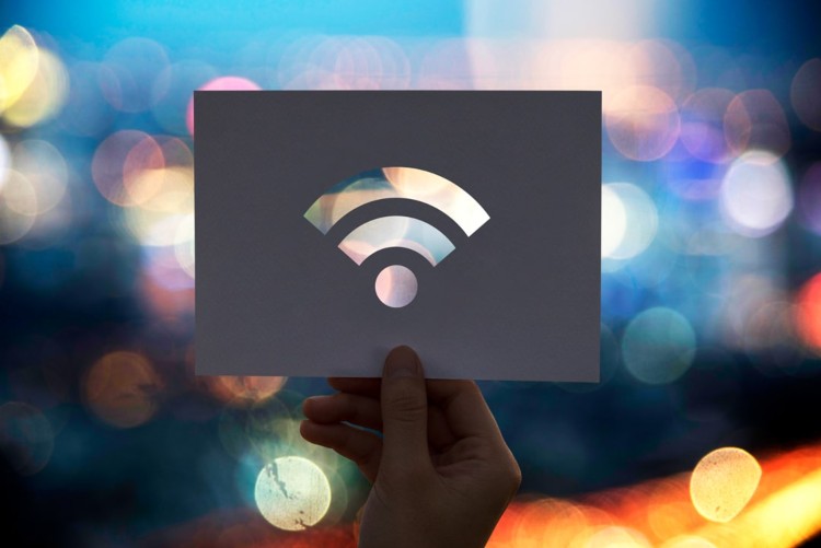 Perché dovresti spegnere il Wi-Fi di notte