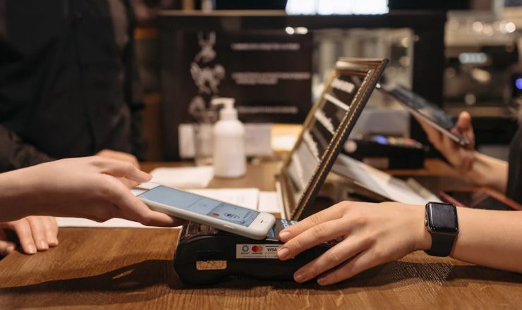 Pagamento con Pos (pexels) - moralizzatore.it